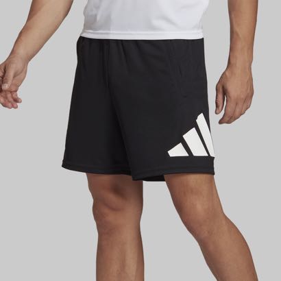 SHORT ADIDAS ESSENTIALS LOGO HOMBRE